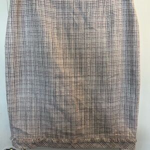 White House Black Market Textured Pencil Skirt